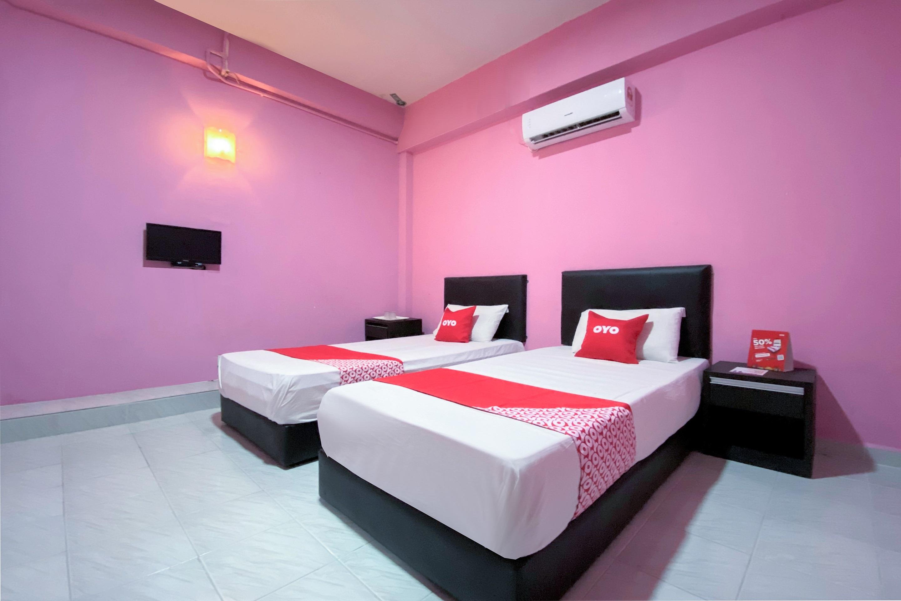 Coop Hotel Kangar Exterior foto