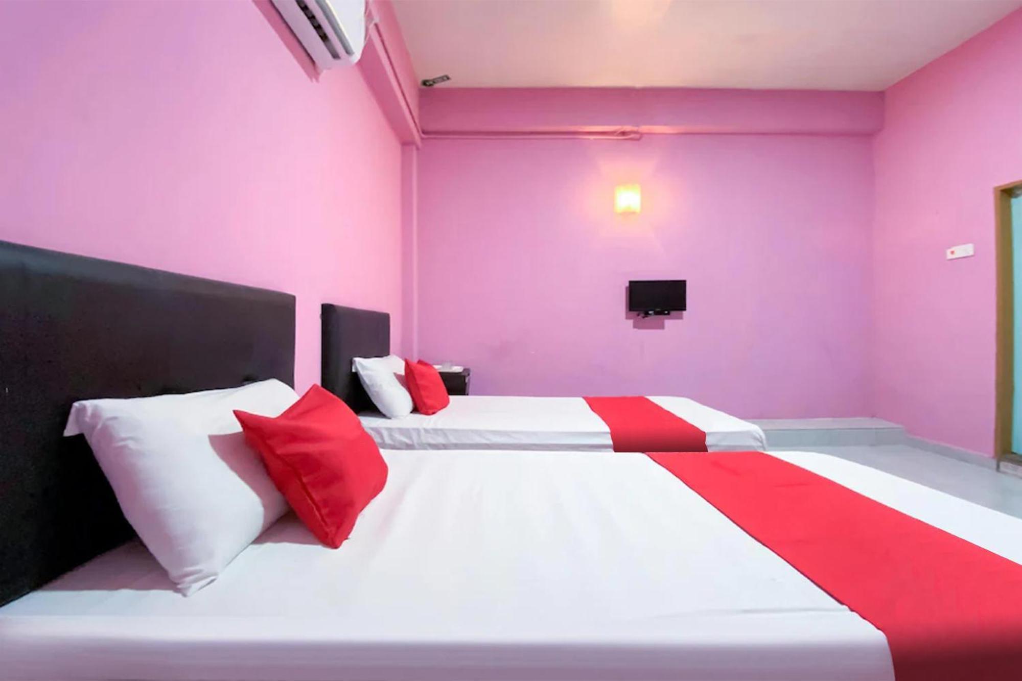 Coop Hotel Kangar Exterior foto