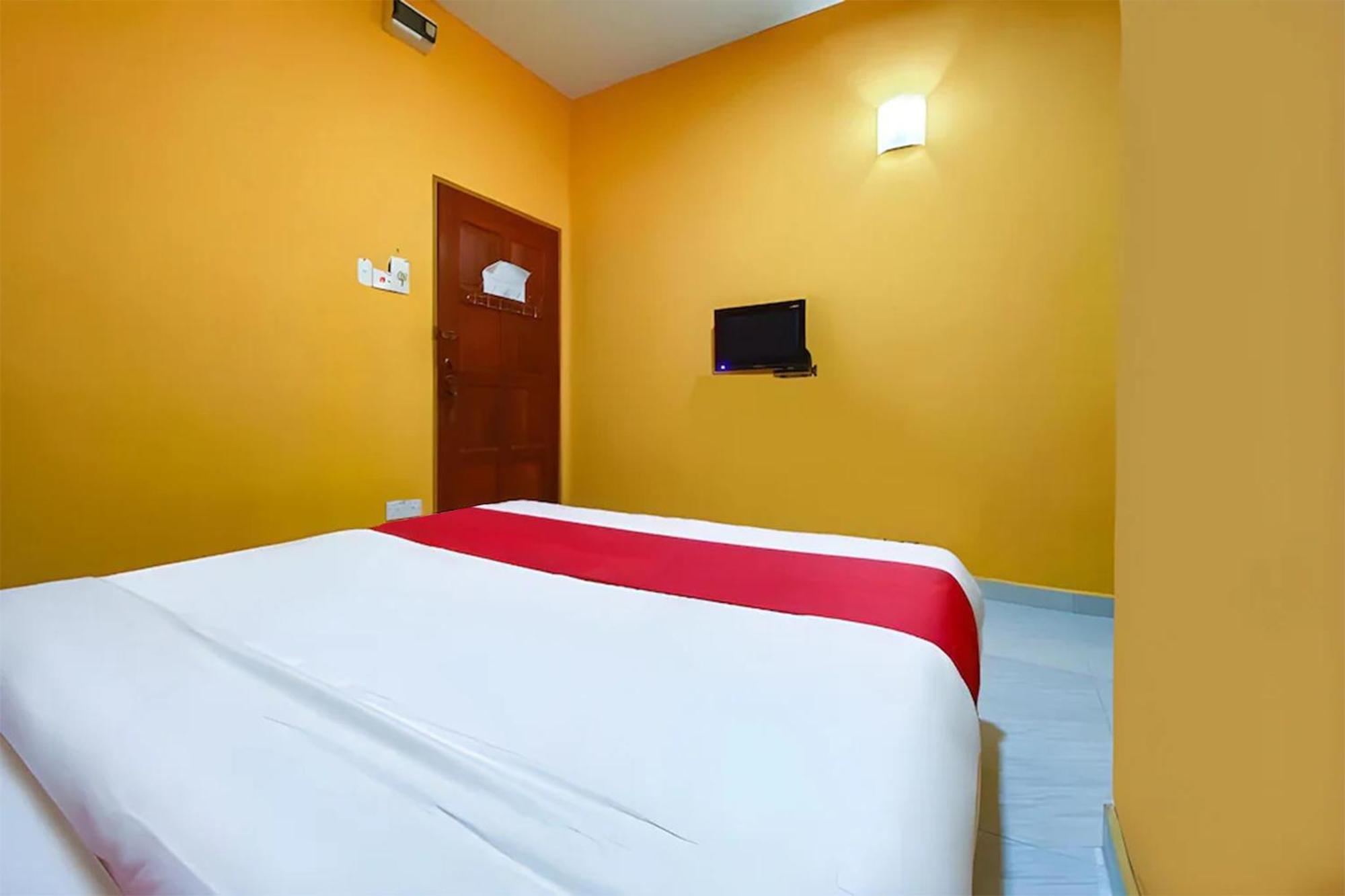 Coop Hotel Kangar Exterior foto